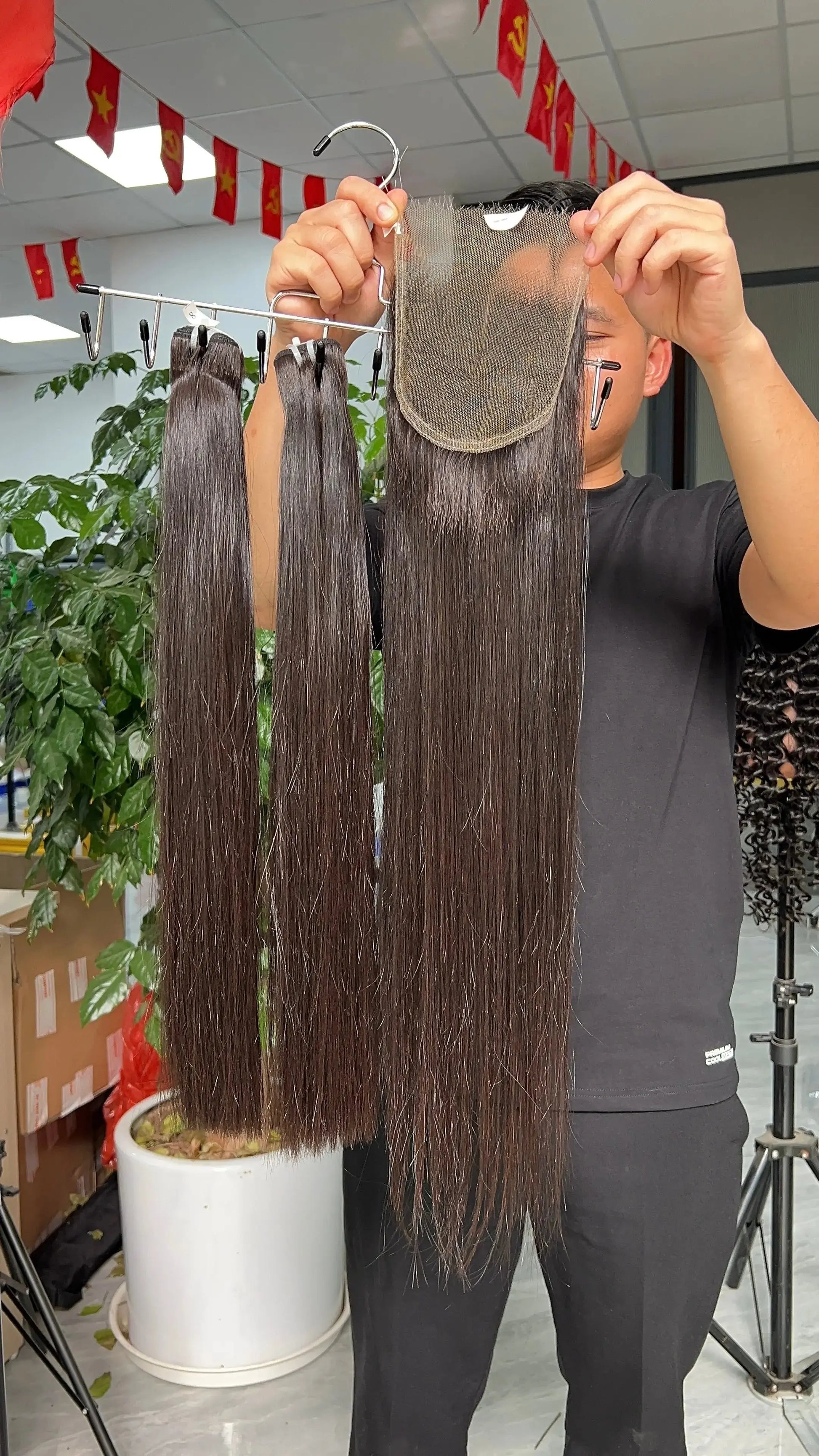 Raw Vietnamese Straight Hair Bundle with 5x5 HD Lace Closure