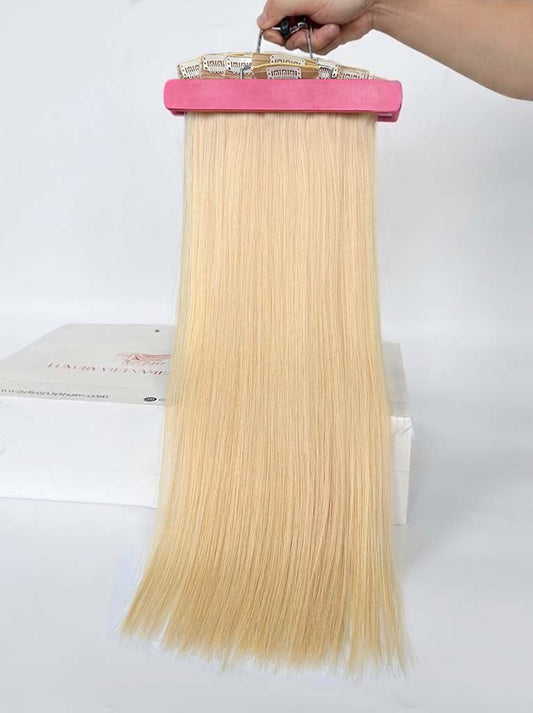 Light Blonde #613 Regular Clip In Hair Extensions 150g Hero